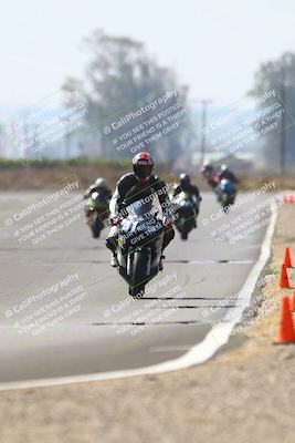 media/Sep-20-2025-TrackDaz (Sat) [[27f0cde673]]/B Group/220pm (Turn 9)/